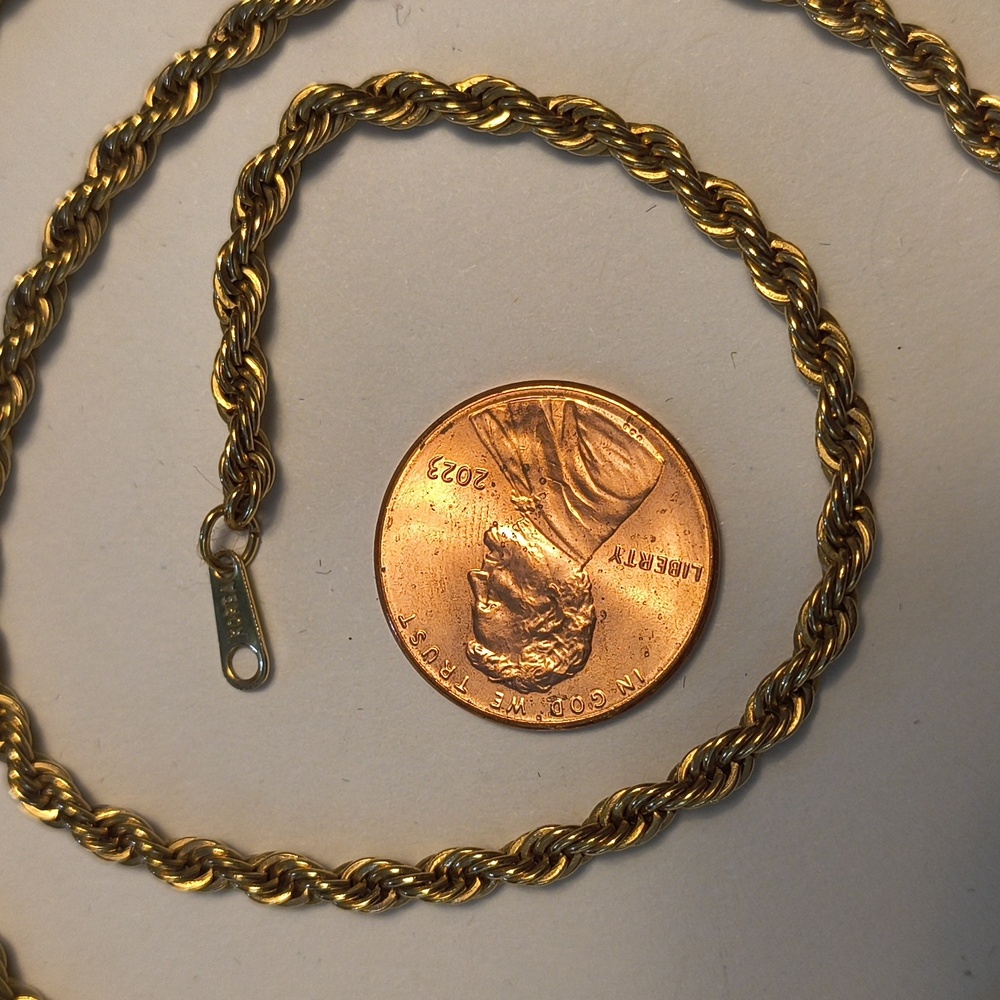 Goldtone Rope Chain - Picture 2 of 3